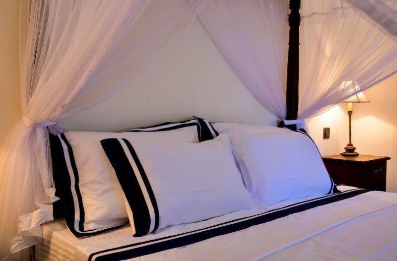 Headman House Antique Villa - A Seaside Royal Stay Ahangama Zewnętrze zdjęcie