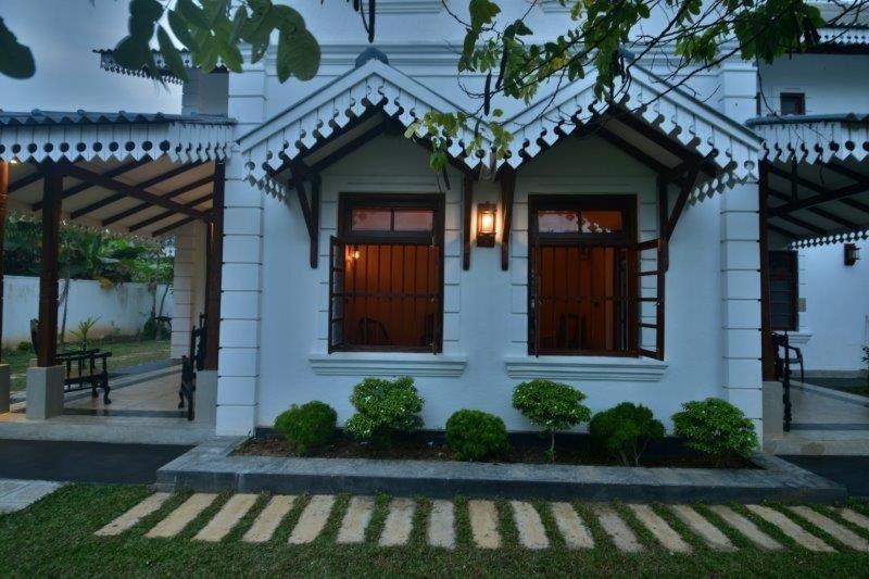 Headman House Antique Villa - A Seaside Royal Stay Ahangama Zewnętrze zdjęcie